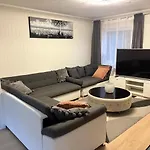 Appartement In Free Parking & Air Conditioning Bergen